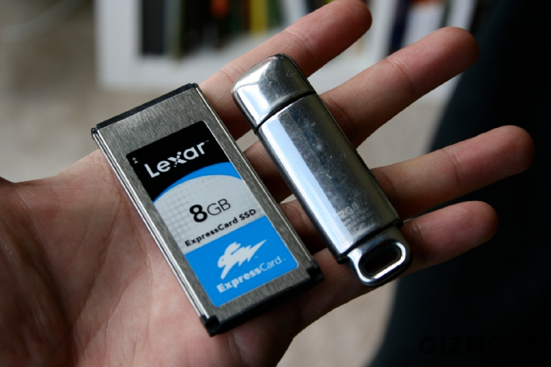 Illustration for article titled First Review: Lexar ExpressCard SSD